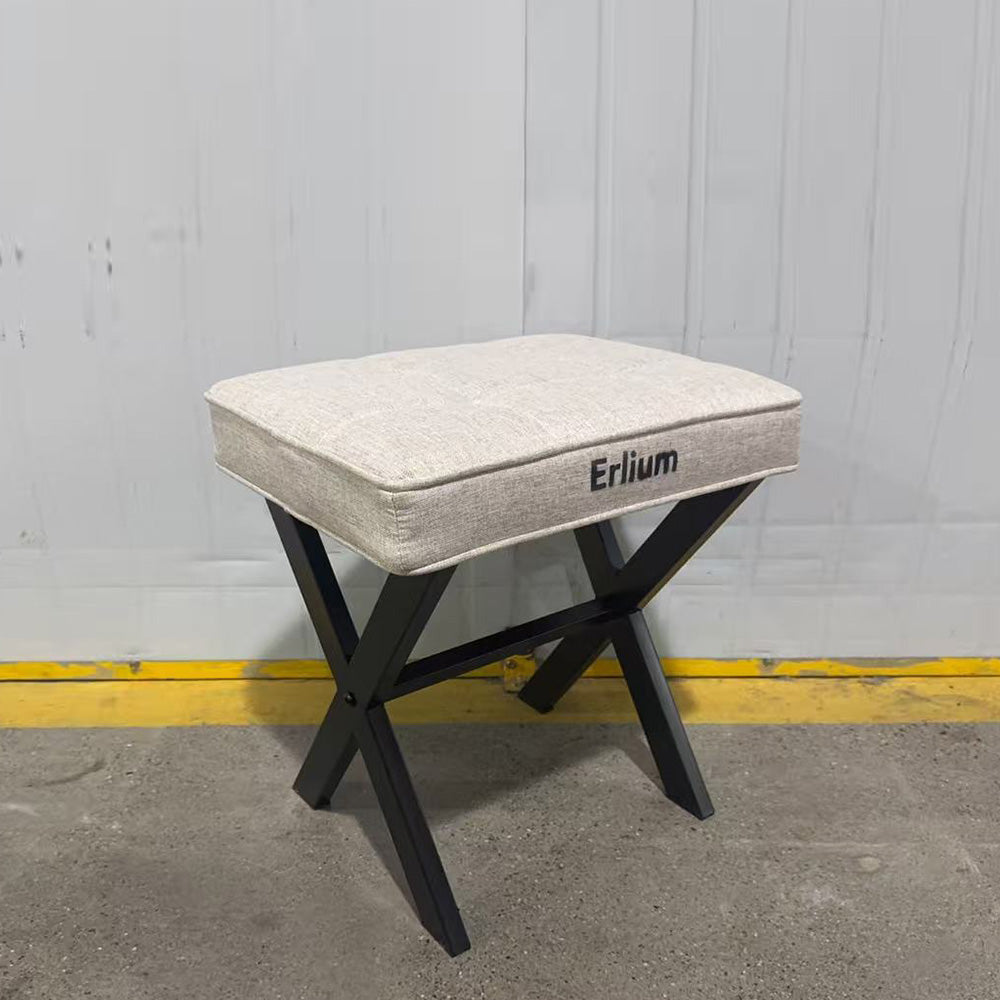 Erlium foot stool
